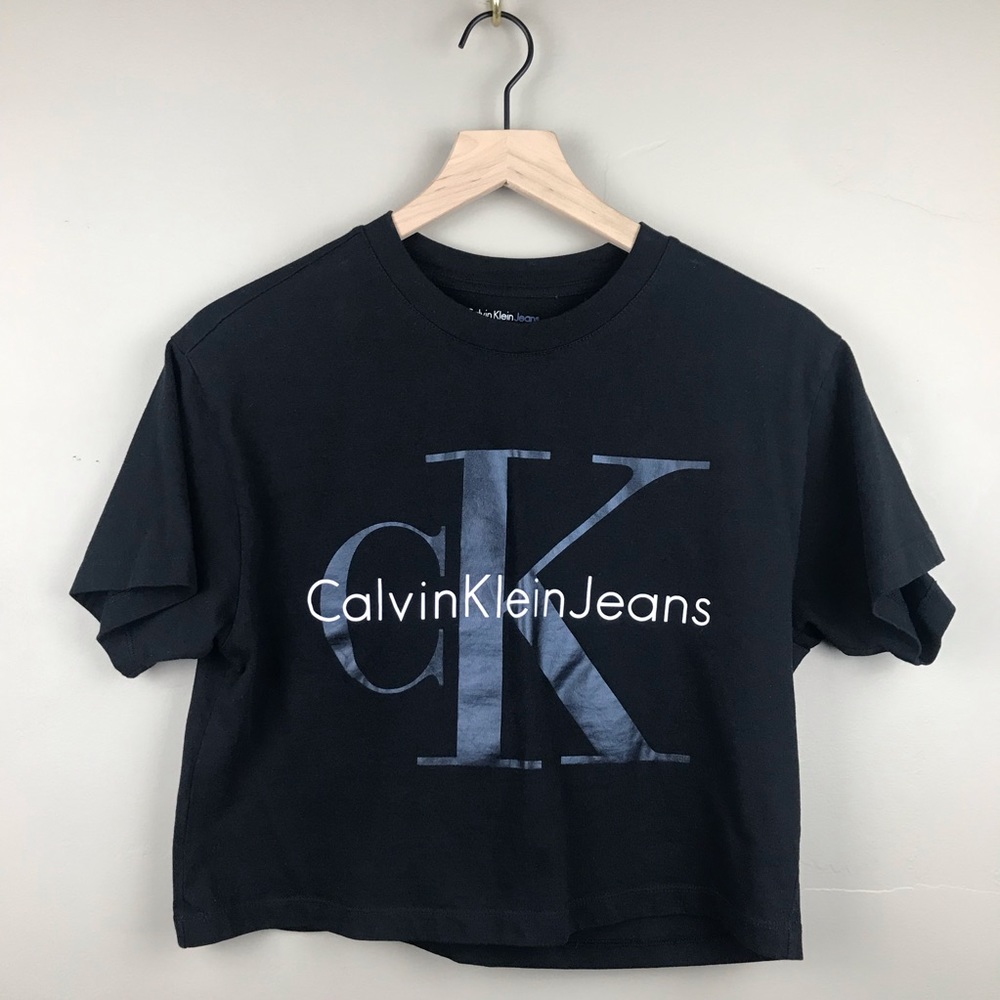 CALVIN KLEIN || Crop Tee - Picture 5 of 5